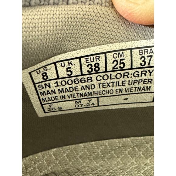 Skechers Womens Size 8 - 100668 Gray Relaxed Fit Memory Foam Slip On Sneaker - Picture 8 of 12